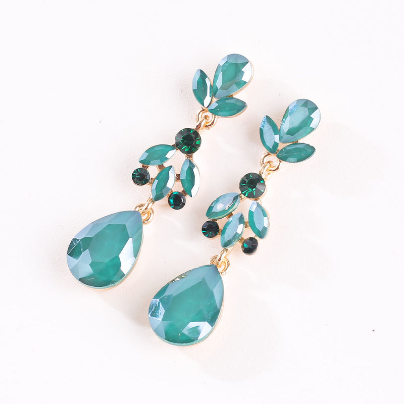 Bridal Opal EARRINGS, Opal teardrop Emerald green