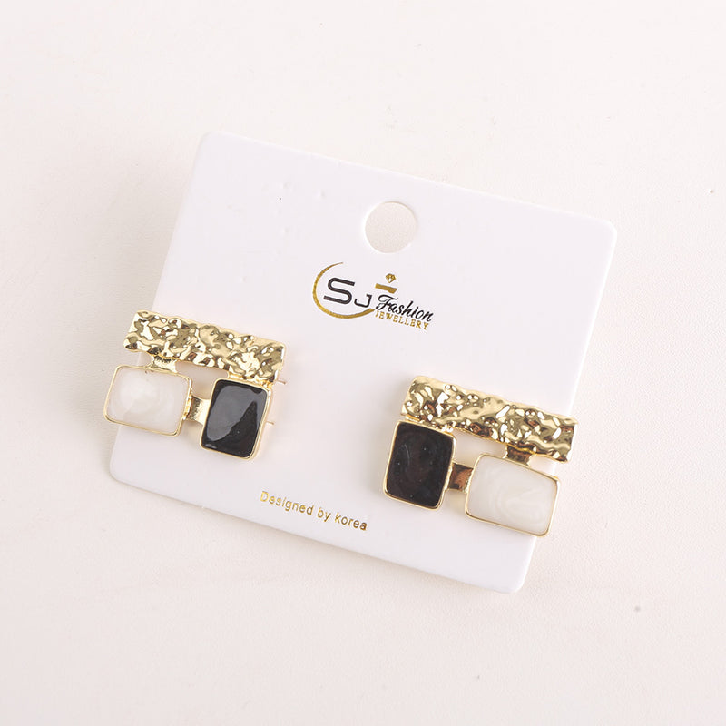 Multicolor Square Stud Earrings B/W (709)